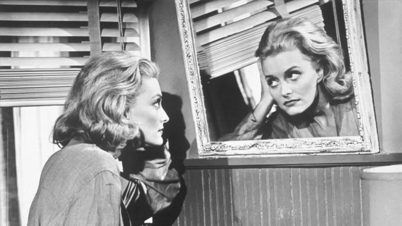 The Naked Kiss backdrop