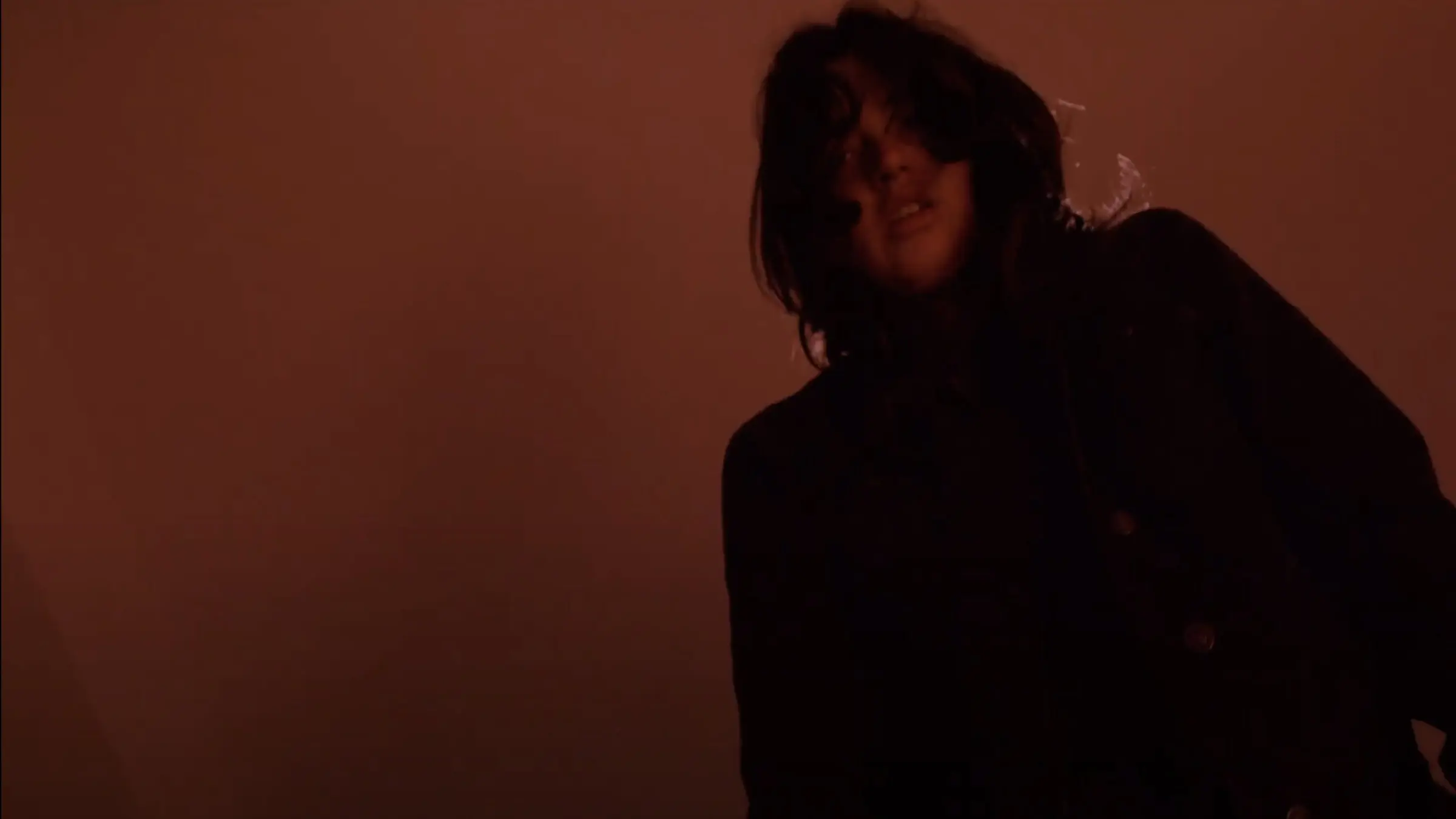 Ai wa Tanken (Love is a Dagger) backdrop