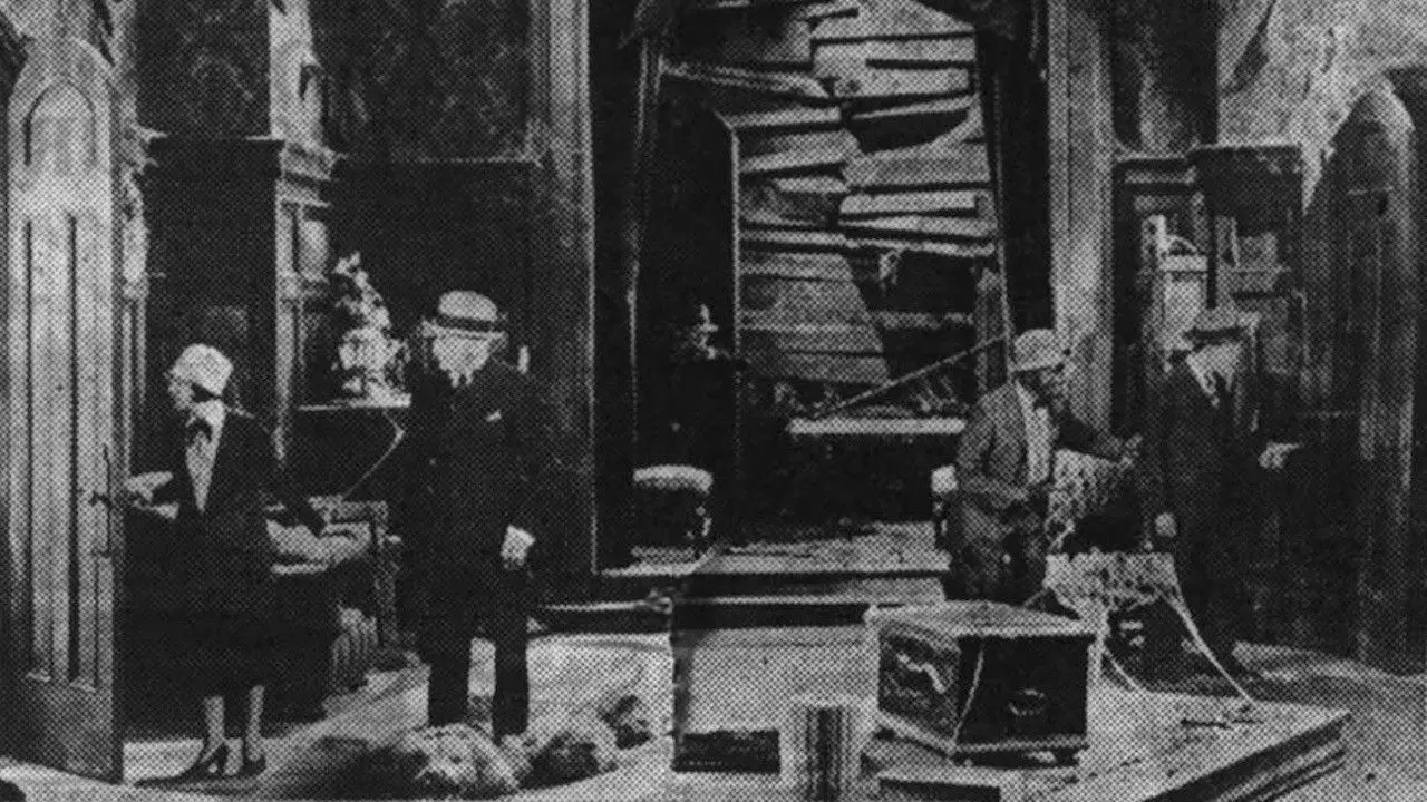 Unknown Treasures backdrop