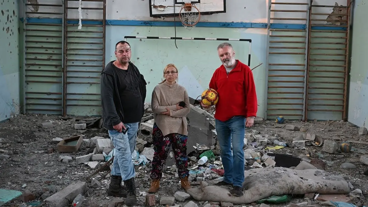 Change My Mind backdrop