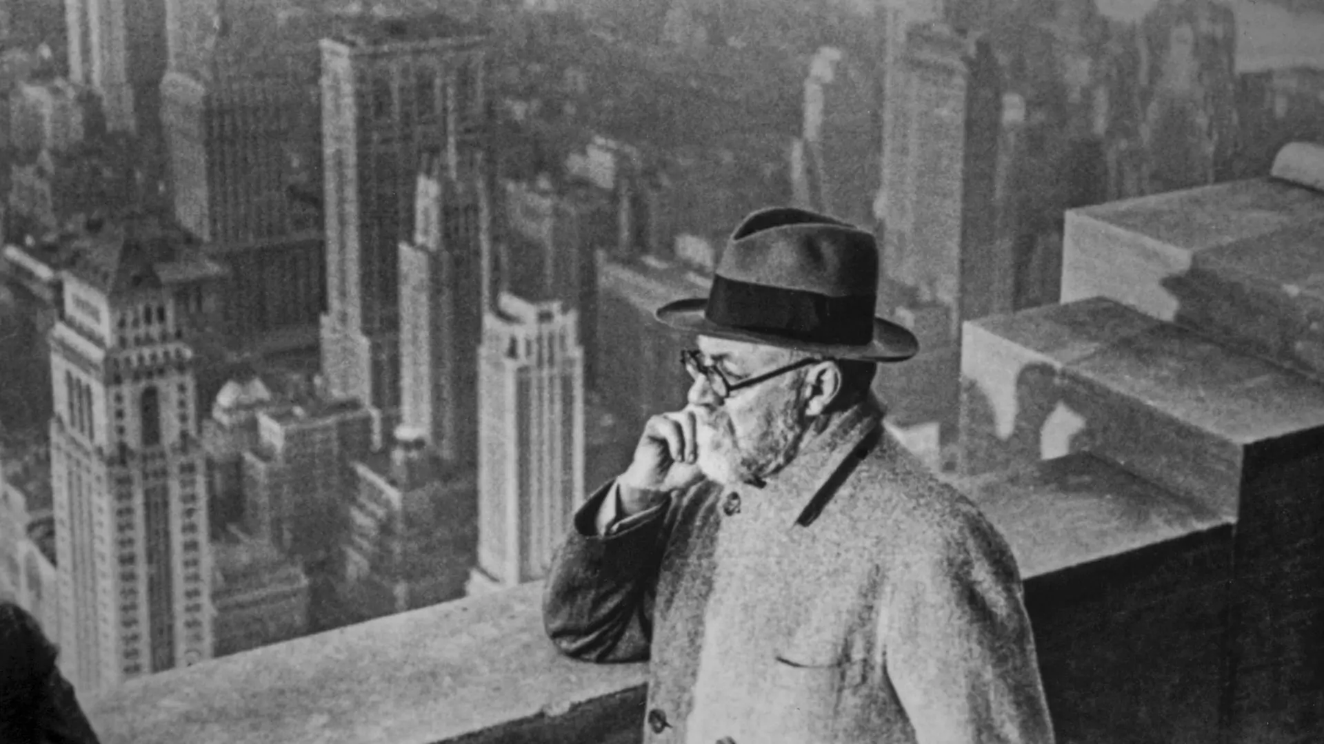 The Voyages of Matisse, Chasing Light backdrop