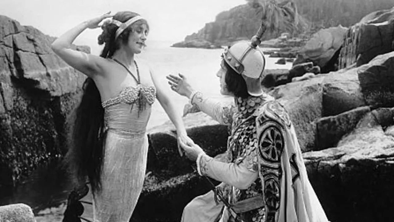 Queen of the Sea backdrop