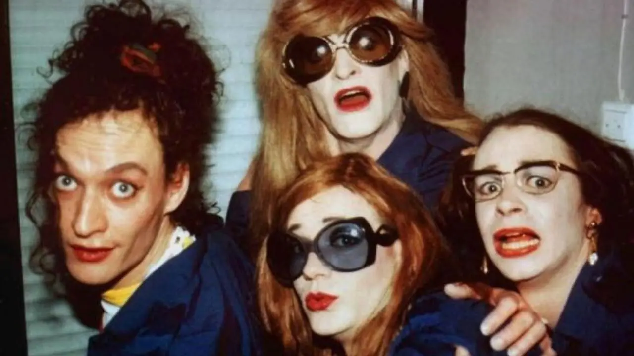 Queens Don’t Cry backdrop